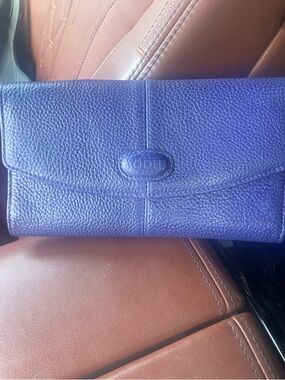 Pebbled Leather Purple Clutch Wallet - BODHI Classic Trifold Zipper checkbook